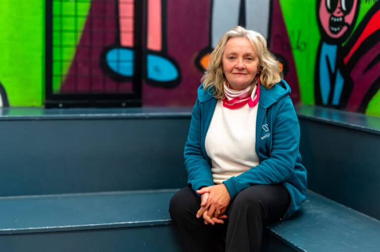 Dit is een portret van vrijwilliger Marina van Welzijnszorg.